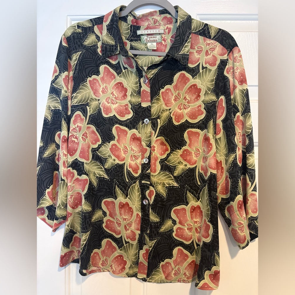 Tommy Bahama Silk Blend Vintage Hawaiian Blouse size Xl